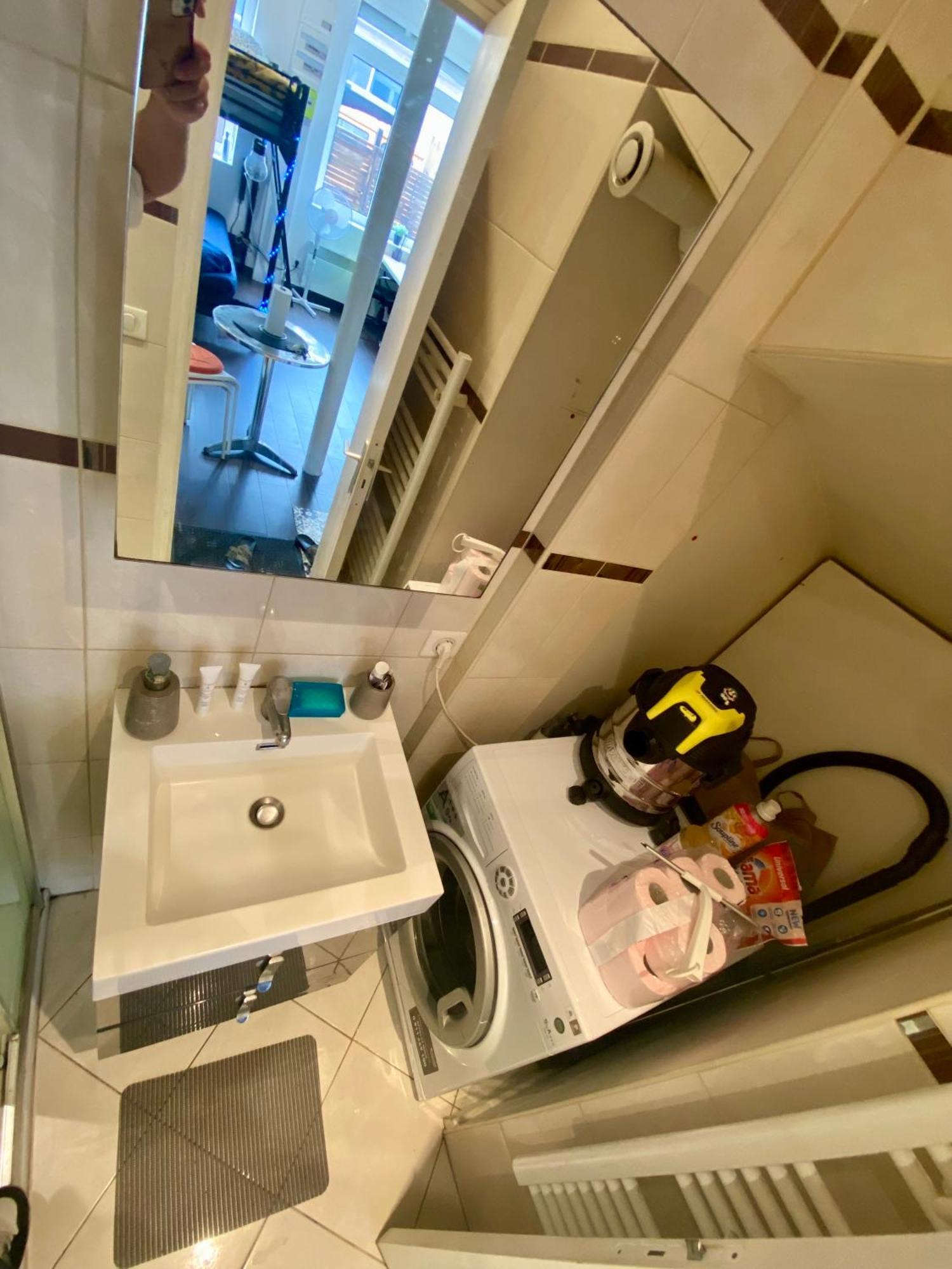 Integral , La Defense Paris , Propre A Cote De Tous Commodite Apartment *